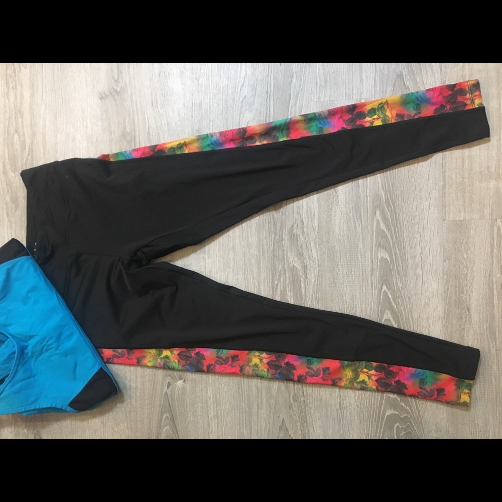 LuLaRoe Jordan Leggjngs Size M